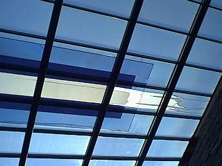 Das Glasdach - Kunstwerk in Segmenten